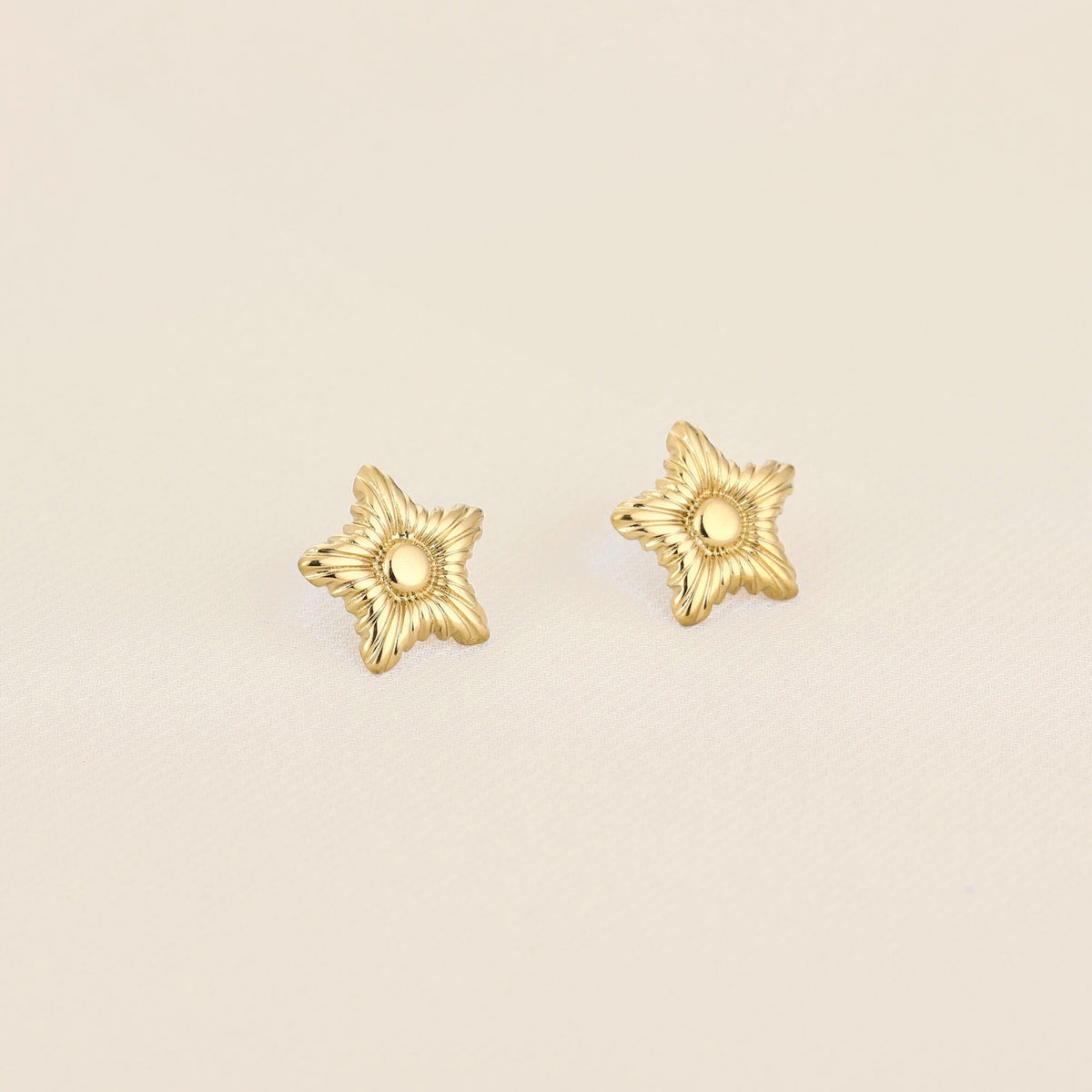 STÉPH Oorbellen Juno – Goud